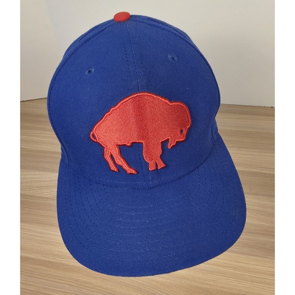 Buffalo Bills New Era 59Fifty 7-1/4 Blue Fitted Hat, Standing Buffalo Blue Red